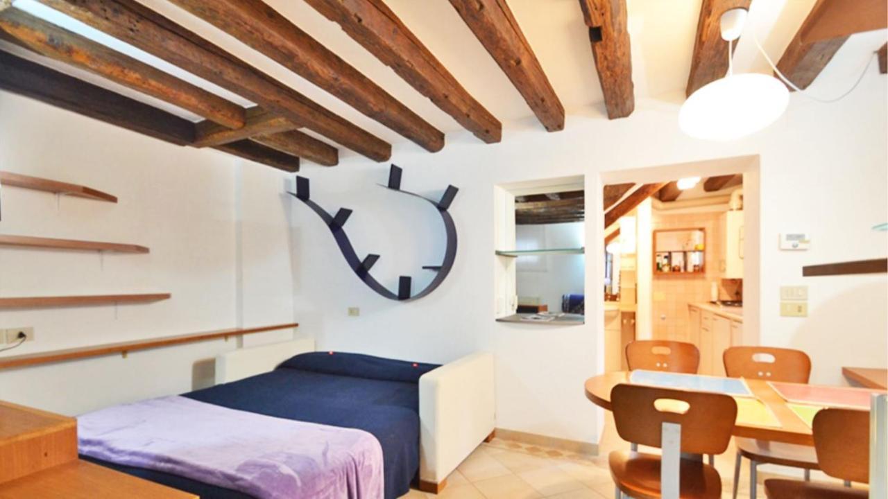 Residenza Marina Apartment Venesia Bagian luar foto