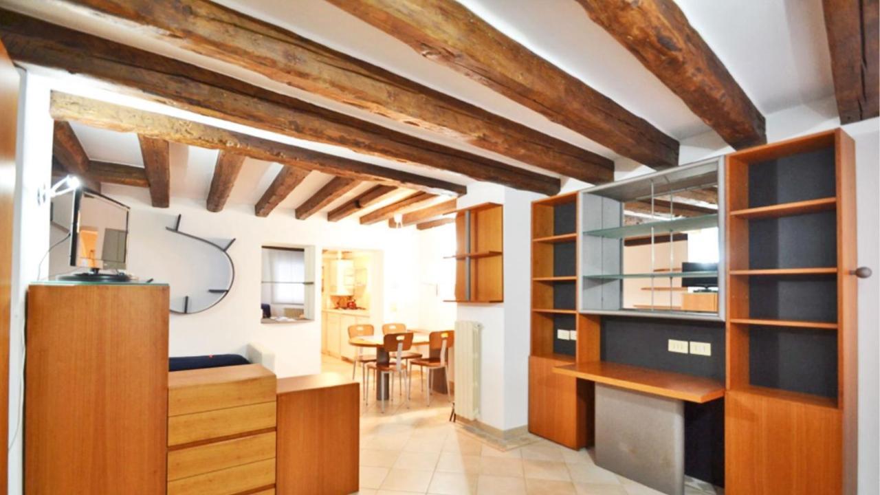 Residenza Marina Apartment Venesia Bagian luar foto
